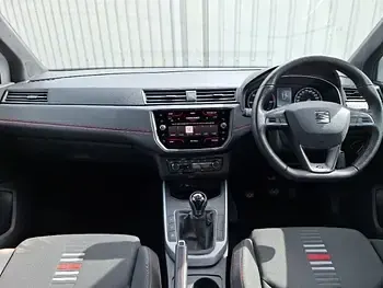 Used Seat Arona FR 115 HP (84 kW) 2019 White SUV