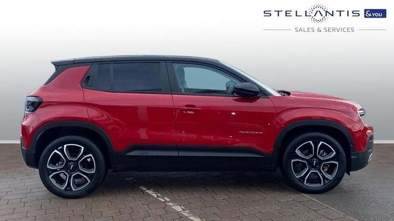 Used Jeep Avenger EV Summit 113 kW (154 HP) 2024 Black SUV