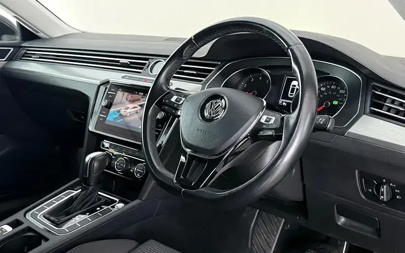 Used VW Arteon SE 190 HP (139 kW) 2020 Grey Hatchback