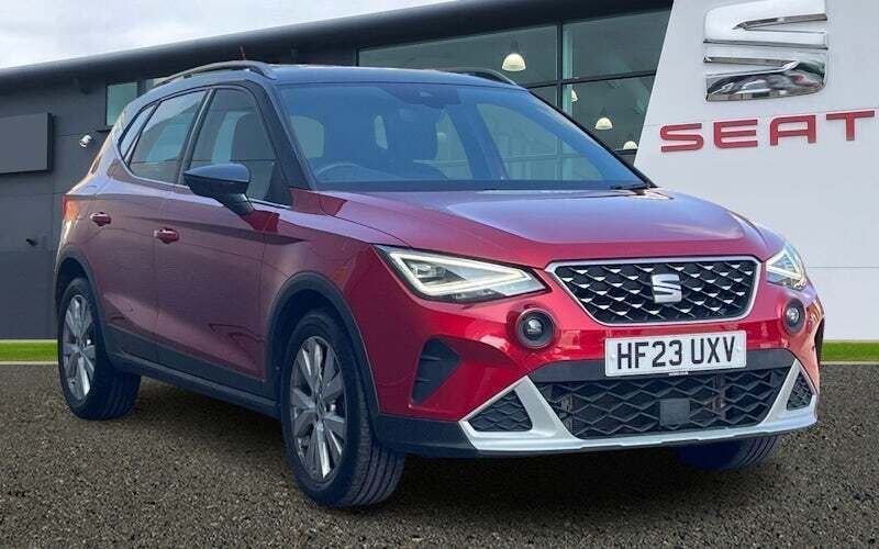 Desire red Used 2023 Seat Arona Xperience SUV | £14,595 (Fair price) - Image 1/4