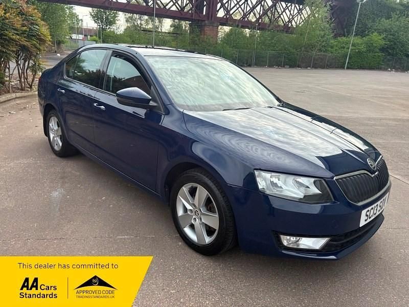 Blue Used 2013 Skoda Octavia SE Hatchback | £3,995 (Fair price) - Image 1/3