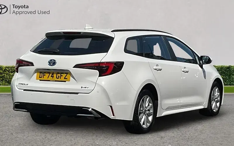 Used Toyota Corolla 140 HP (102 kW) 2026 Estate