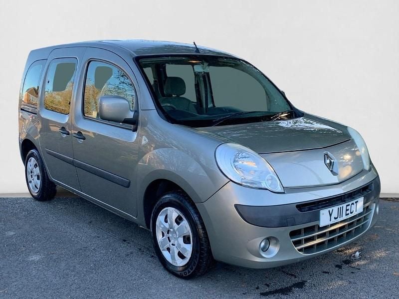 Beige Used 2011 Renault Kangoo Expression MPV | £5,290 (Fair price) - Image 1/4