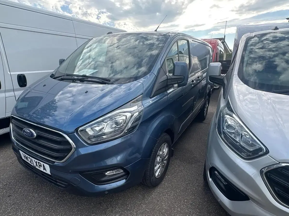 Used Ford Transit Custom Limited 2021 Blue