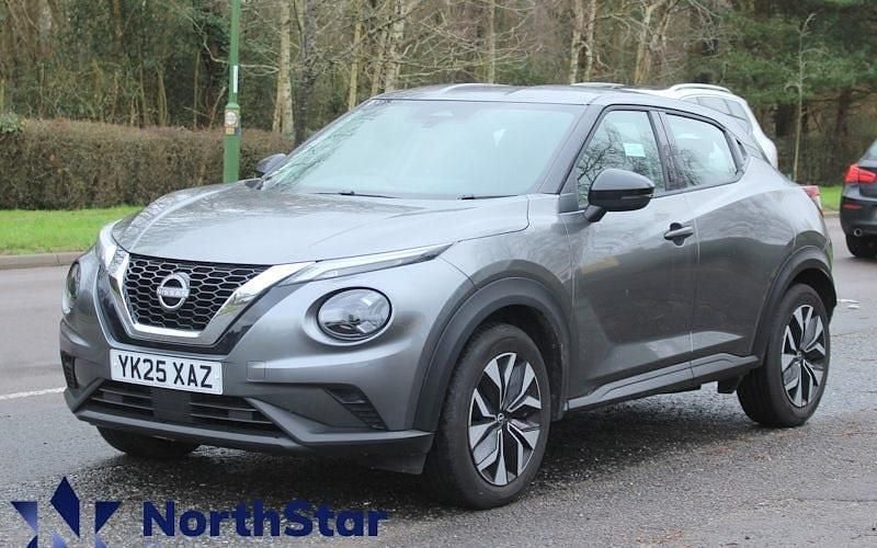 Usado Nissan Juke Acenta Premium 114 HP (83 kW) 2025 SUV