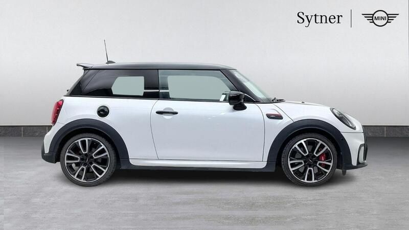 Used Mini John Cooper Works Hatch 228 HP (167 kW) 2023 White Hatchback