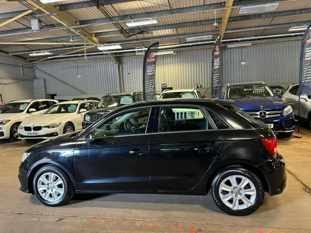 Used Audi A1 Sportback 116 HP (85 kW) 2015 Black Hatchback