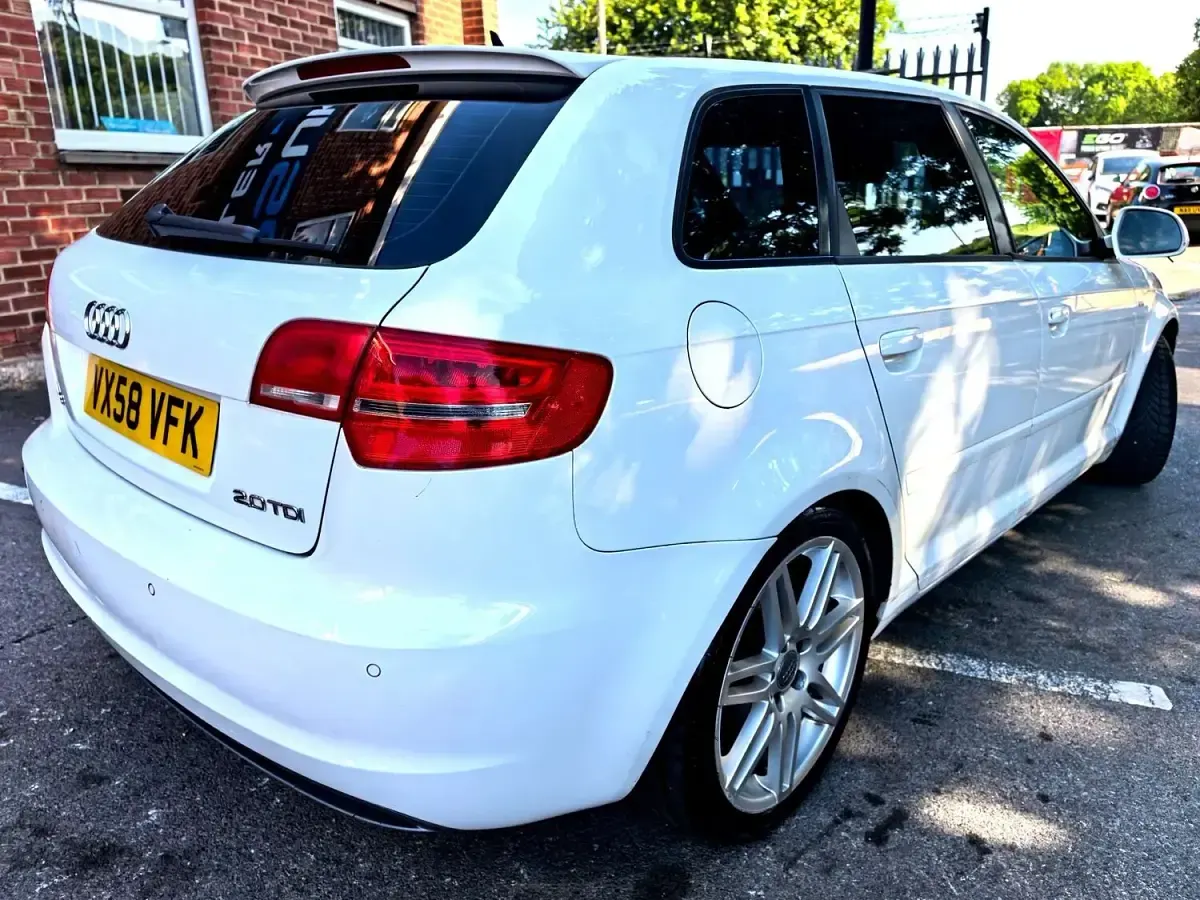 Used Audi A3 Sportback S-Line 2009 White Hatchback