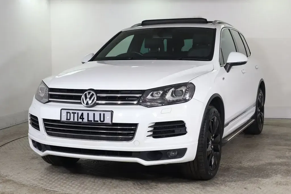 Used VW Touareg R-line 2014 White SUV