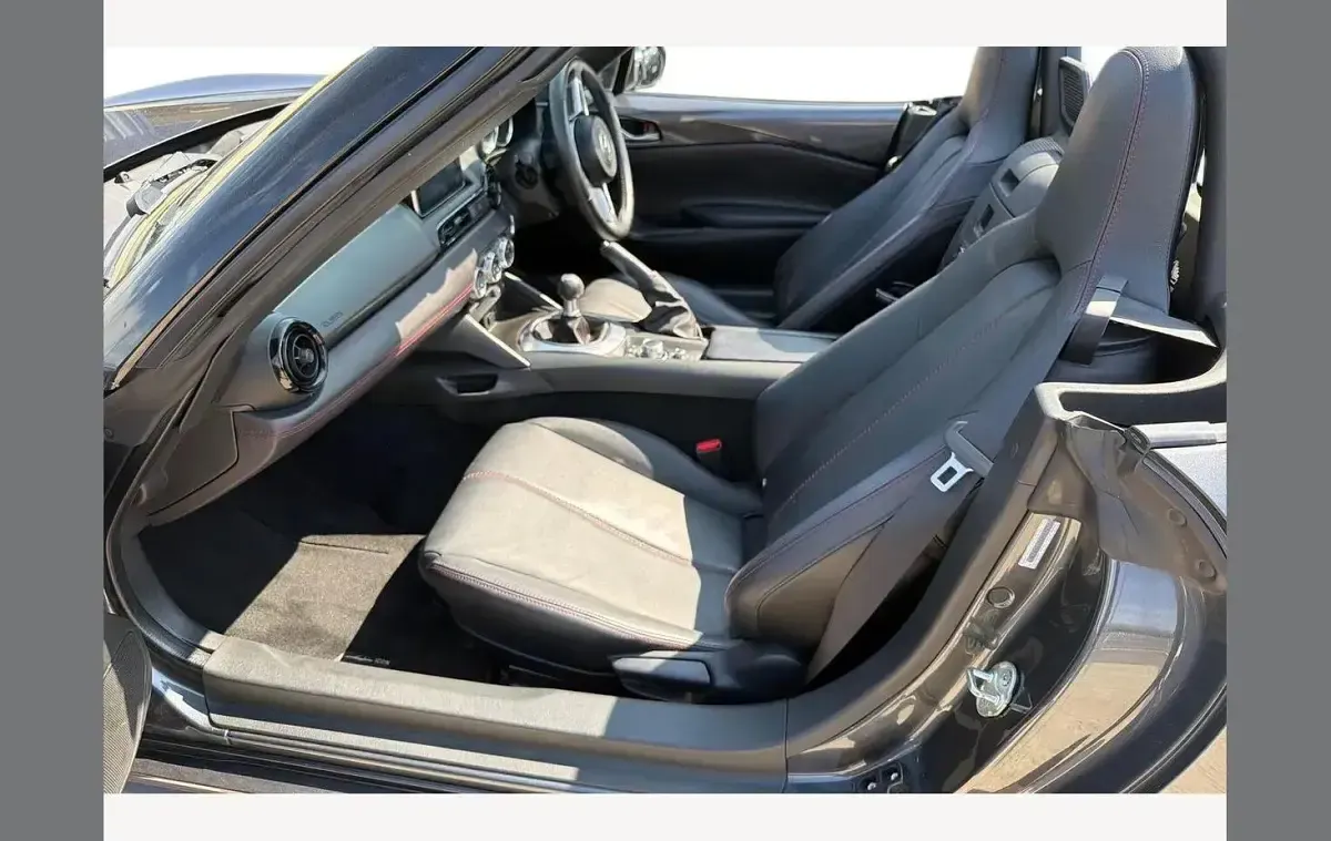 Used Mazda MX5 131 HP (96 kW) 2016 Other Cabriolet