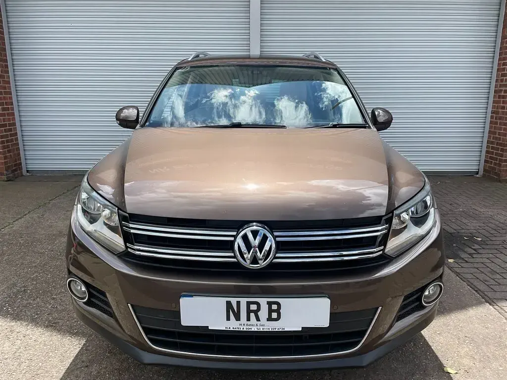 Used VW Tiguan Match 177 HP (130 kW) 2014 Brown SUV