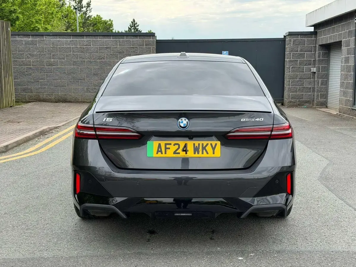 Used BMW i5 M Sport 250 kW (340 HP) 2024 Grey Sedan