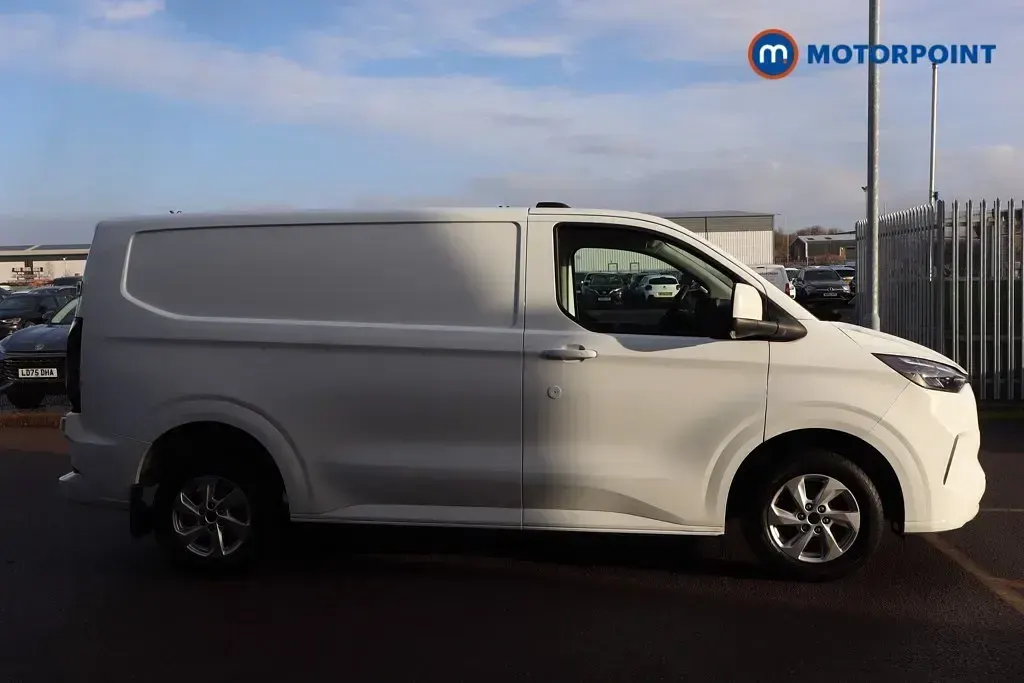 Usado Ford Transit Custom Limited 136 CV (100 kW) 2024 Blanco Van