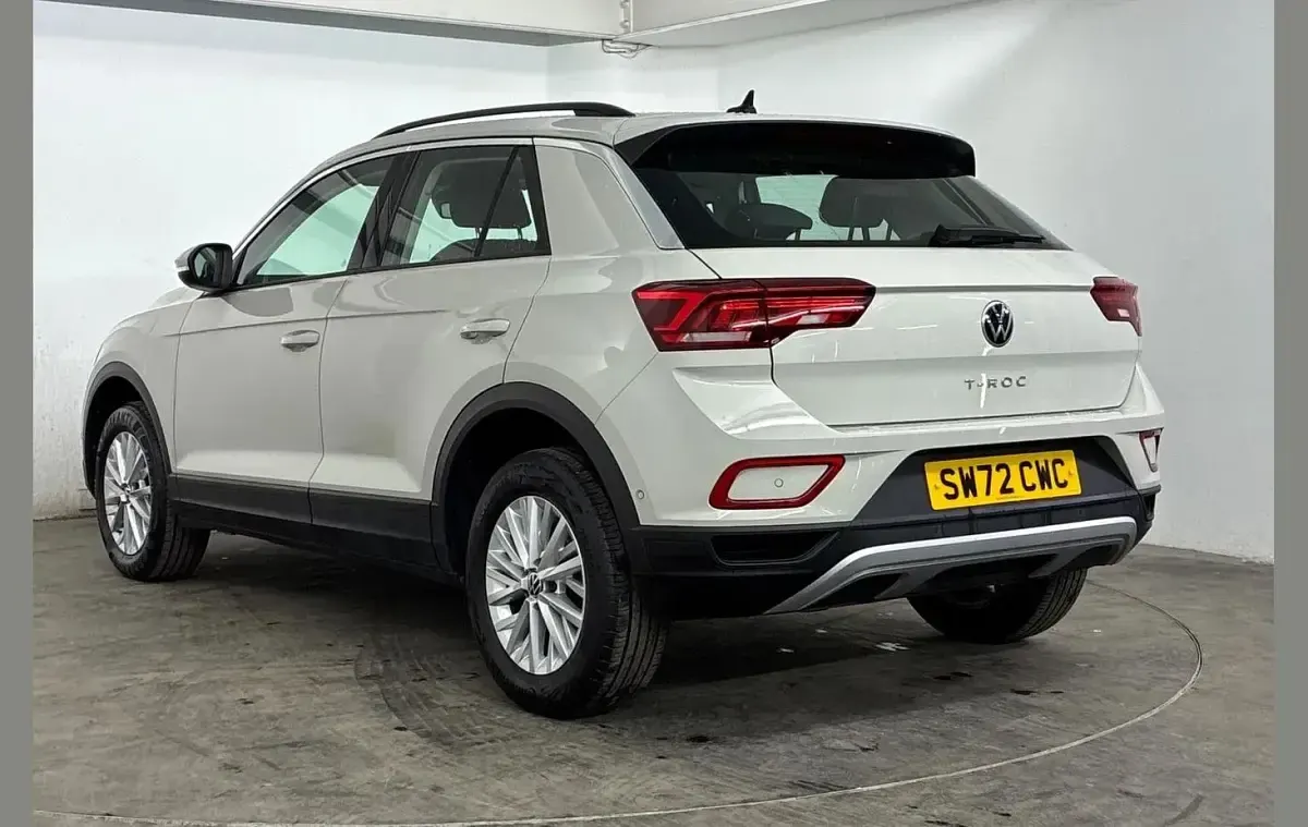 Used VW T-Roc Life 150 HP (110 kW) 2022 Grey SUV