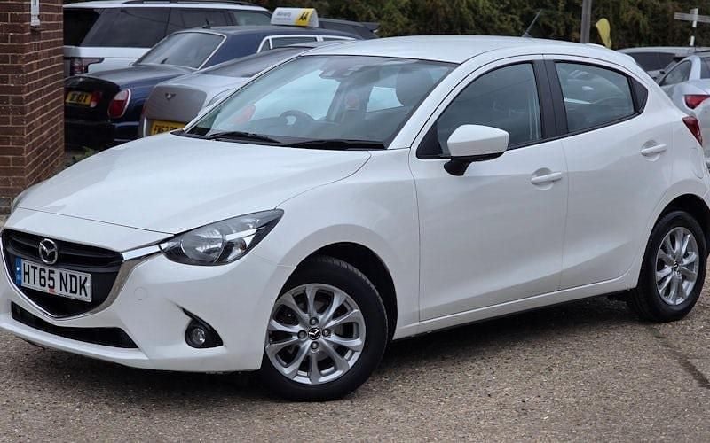 White Used 2016 Mazda 2 Hatchback | £9,999 (Fair price) - Image 1/4