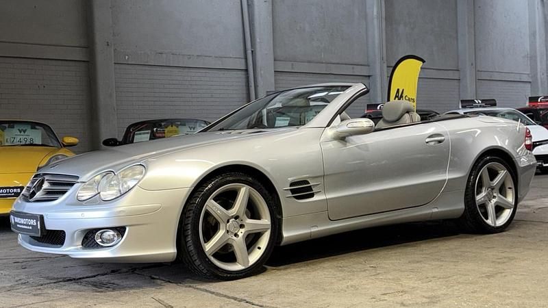 Used Mercedes SL350 272 HP (200 kW) 2007 Silver Cabriolet