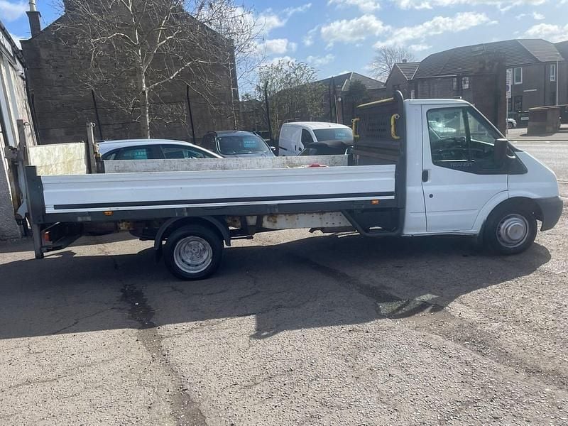 Used Ford Transit 125 HP (91 kW) 2013 White Cabriolet