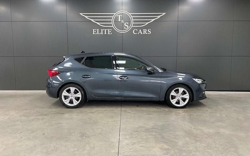 Used Seat Leon FR 131 HP (96 kW) 2023 Hatchback