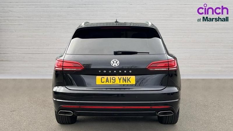 Used VW Touareg R-line 262 HP (192 kW) 2019 Black SUV