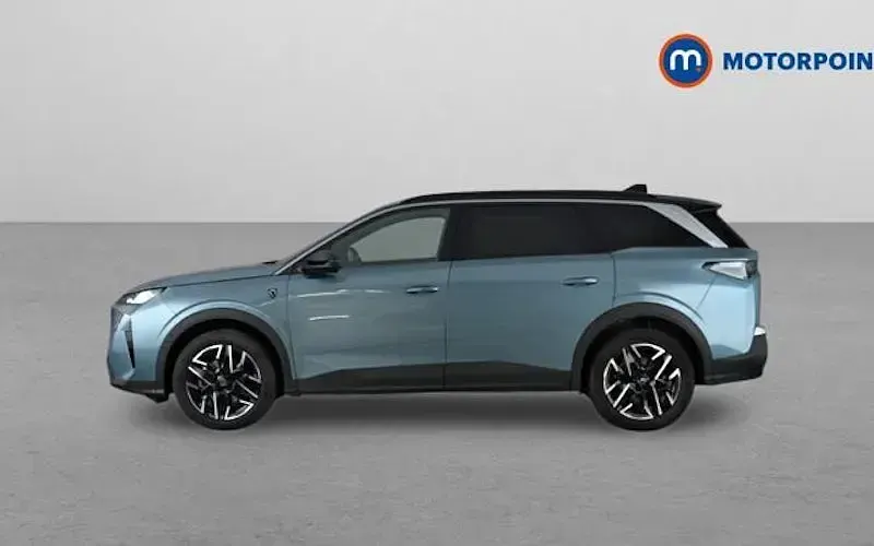 Used Peugeot 5008 GTi 136 HP (100 kW) 2025 Blue SUV
