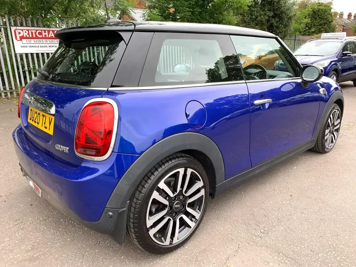 Used Mini Cooper Exclusive 2020 Blue Hatchback