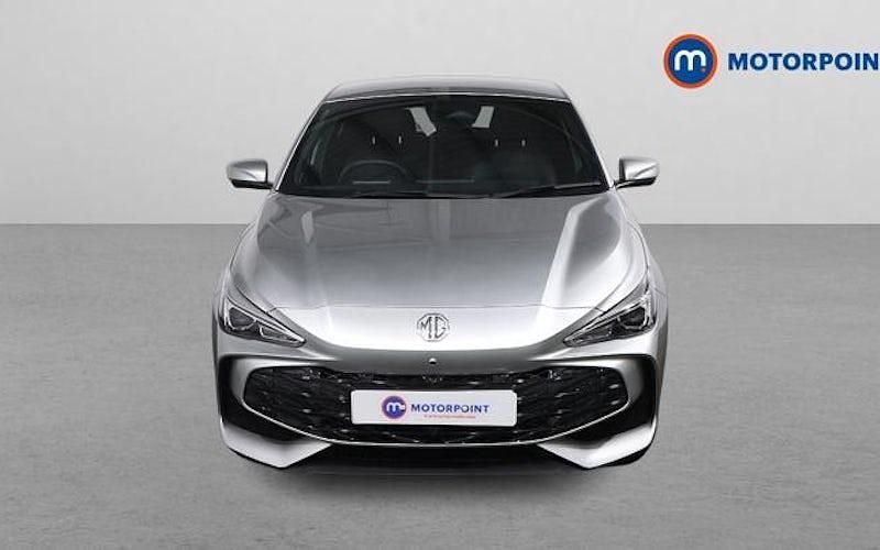 Usado MG MG3 Trophy 194 HP (142 kW) 2025 Prateado Citadino