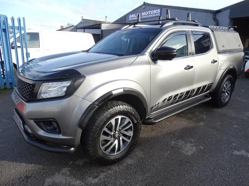 Grey Used 2018 Nissan Navara Tekna Pickup | £13,499 (Fair price) - Image 1/4