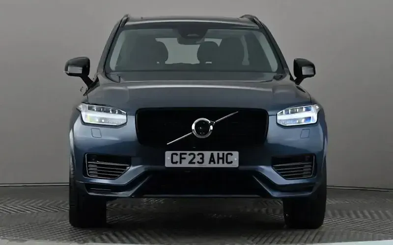Used Volvo XC90 Plus 455 HP (334 kW) 2023 Blue SUV