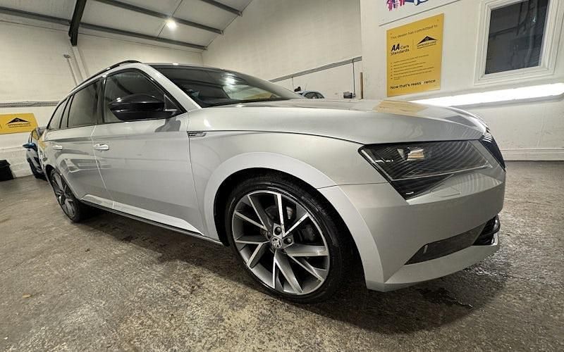 Used Skoda Superb SportLine 150 HP (110 kW) 2017 Silver Estate