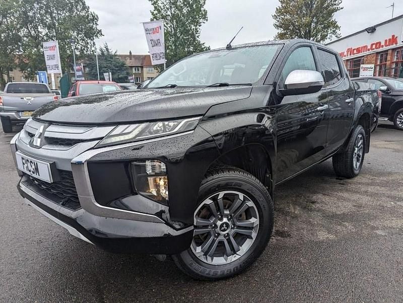 Used Mitsubishi L200 Warrior 148 HP (108 kW) 2020 Black Pickup