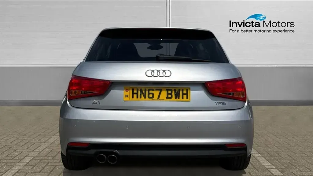 Used Audi A1 Sport 125 HP (91 kW) 2017 Silver Hatchback