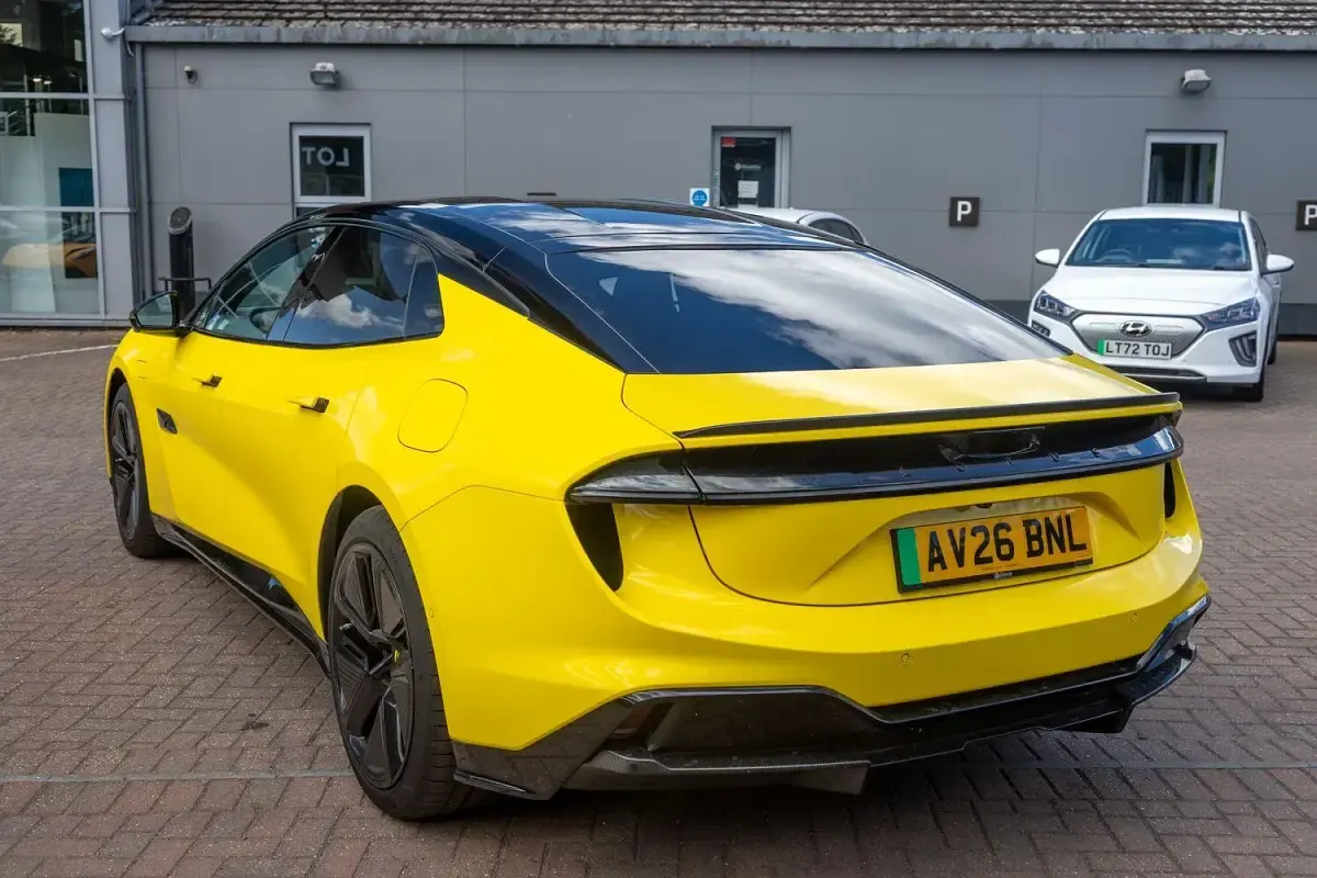 Used Lotus Emeya 675 kW (918 HP) 2026 Hatchback
