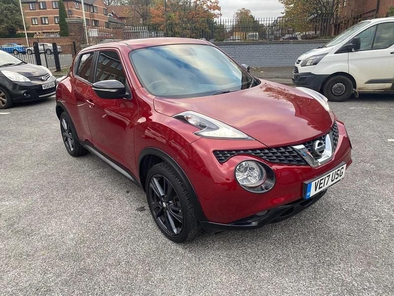 Red Used 2017 Nissan Juke N-Connecta SUV | £6,595 (Good price) - Image 1/4