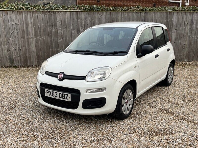 White Used 2013 Fiat Panda Pop Hatchback | £1,895 (A bit pricey) - Image 1/4
