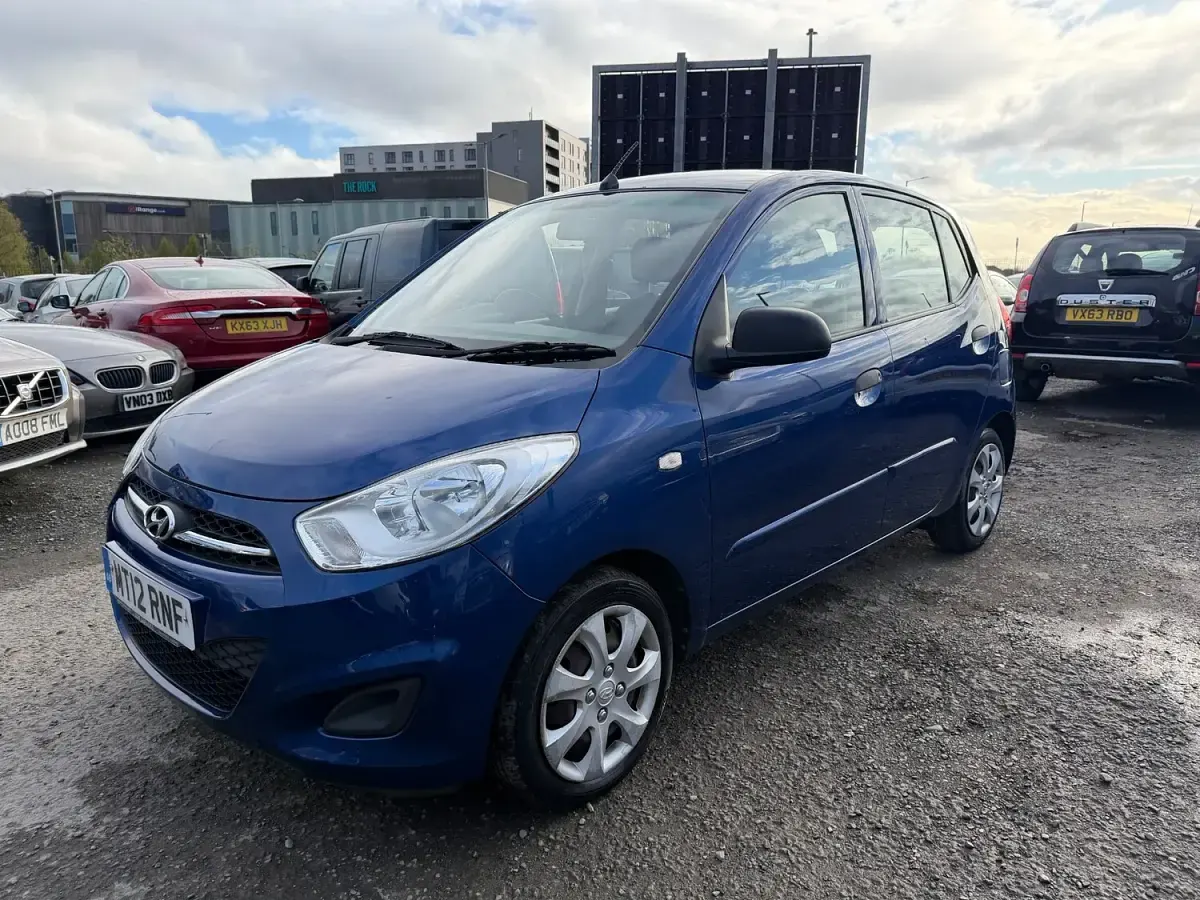 Używany Hyundai i10 Classic 86 KM (63 kW) 2012 Niebieski Hatchback