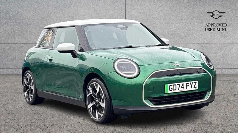 Green Used 2024 Mini Cooper Hatch Hatchback | £26,590 - Image 1/3