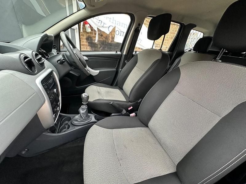 Used Dacia Duster Ambiance 110 HP (80 kW) 2014 Grey SUV