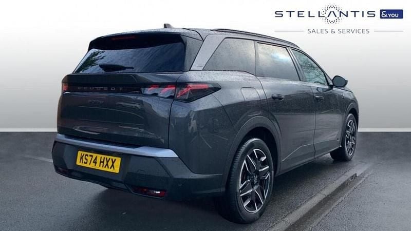 Used Peugeot 5008 GT 134 HP (98 kW) 2024 Grey SUV