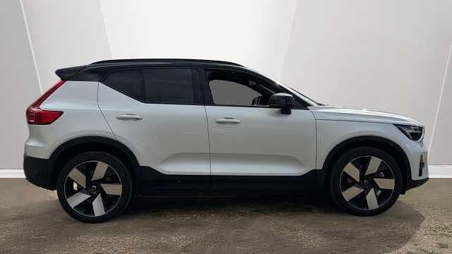 Used Volvo XC40 Ultimate 169 kW (231 HP) 2022 Crystal white SUV