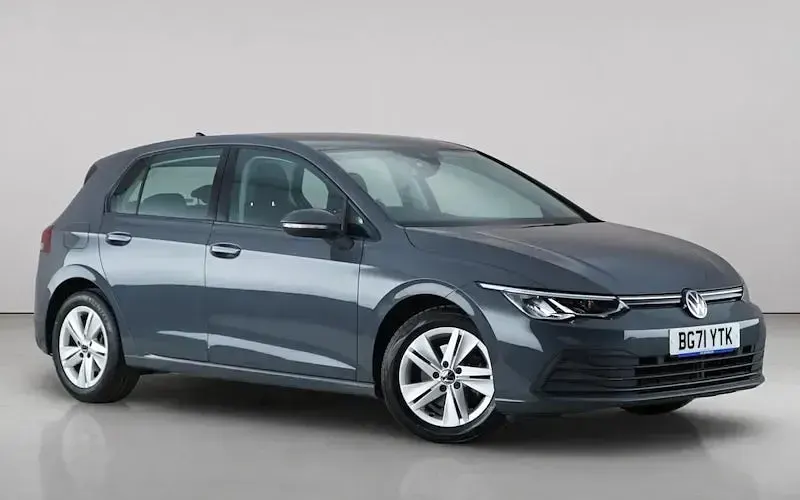 Used VW Golf VIII Life 150 HP (110 kW) 2022 Hatchback