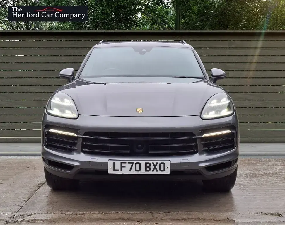 Usado Porsche Cayenne 440 HP (323 kW) 2020 Cinzento SUV