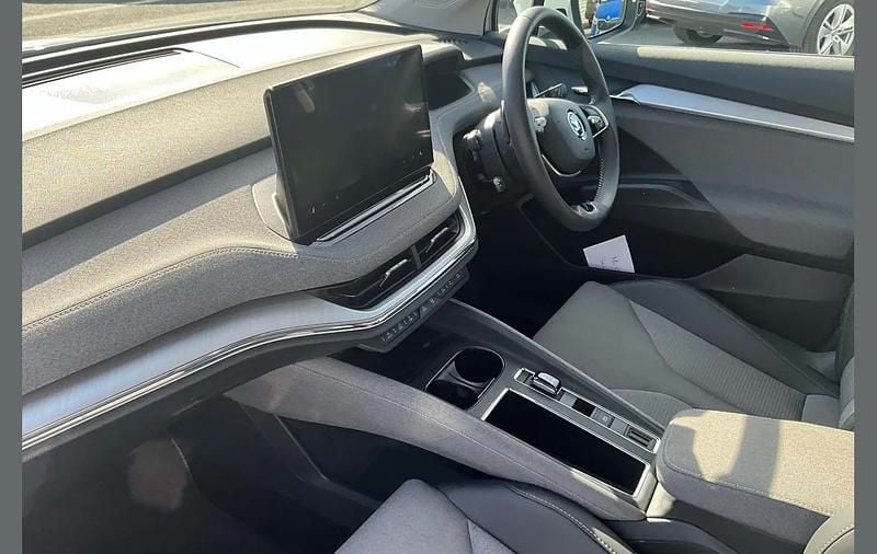 Used Skoda Enyaq iV 210 kW (286 HP) 2025 White SUV