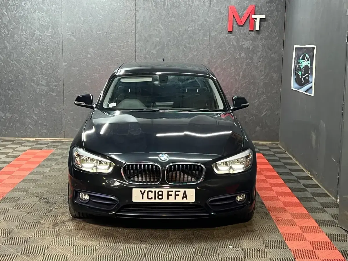 Used BMW 116 Sport Line 2018 Black Hatchback