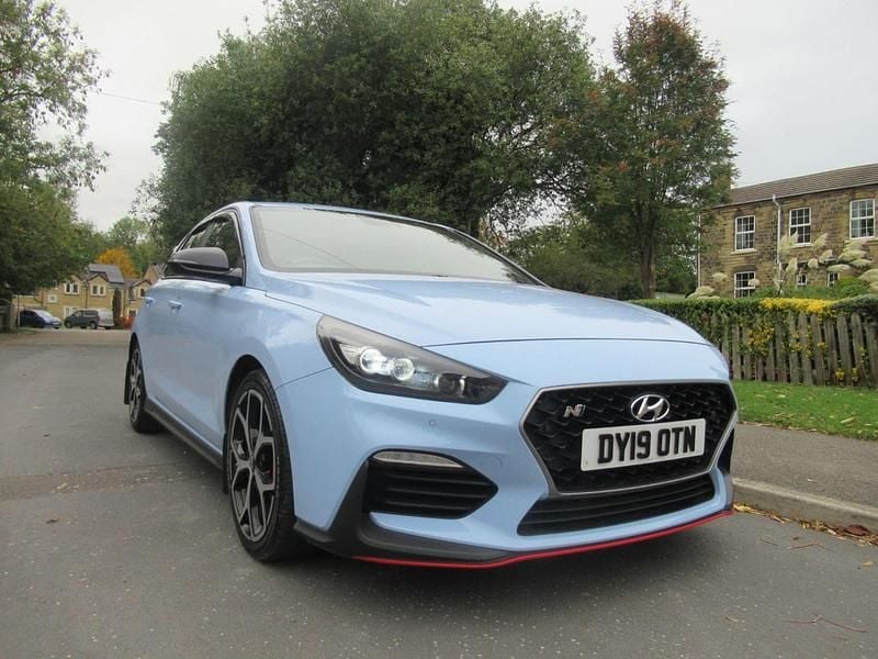 Blue Used 2019 Hyundai i30 Hatchback | £17,995 (Super price) - Image 1/4