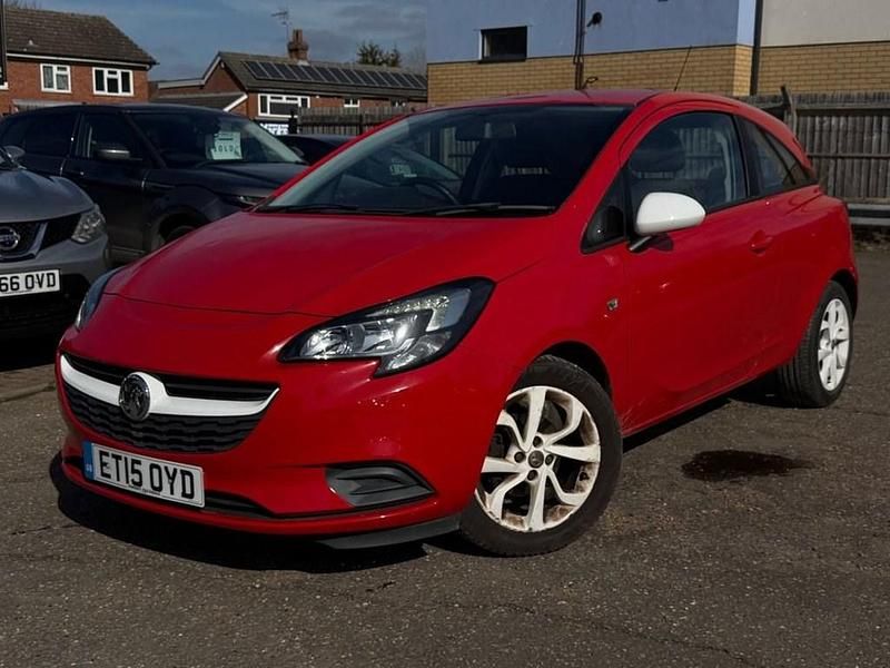 Used Vauxhall Corsa 70 HP (51 kW) 2015 Red Hatchback