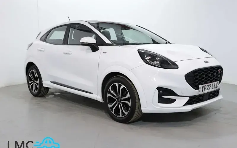 Begagnad Ford Puma ST-Line 155 HK (114 kW) 2023 Halvkombi