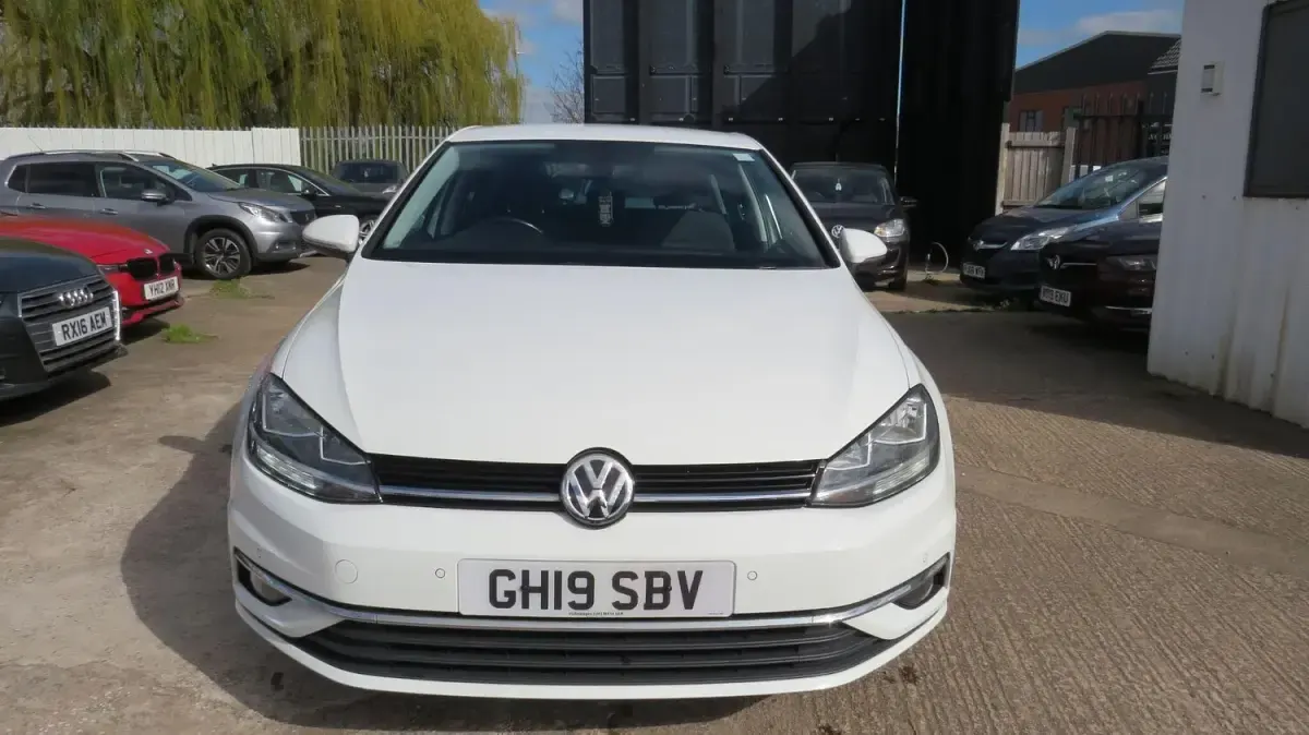Used VW Golf VII Match 2019 White Hatchback