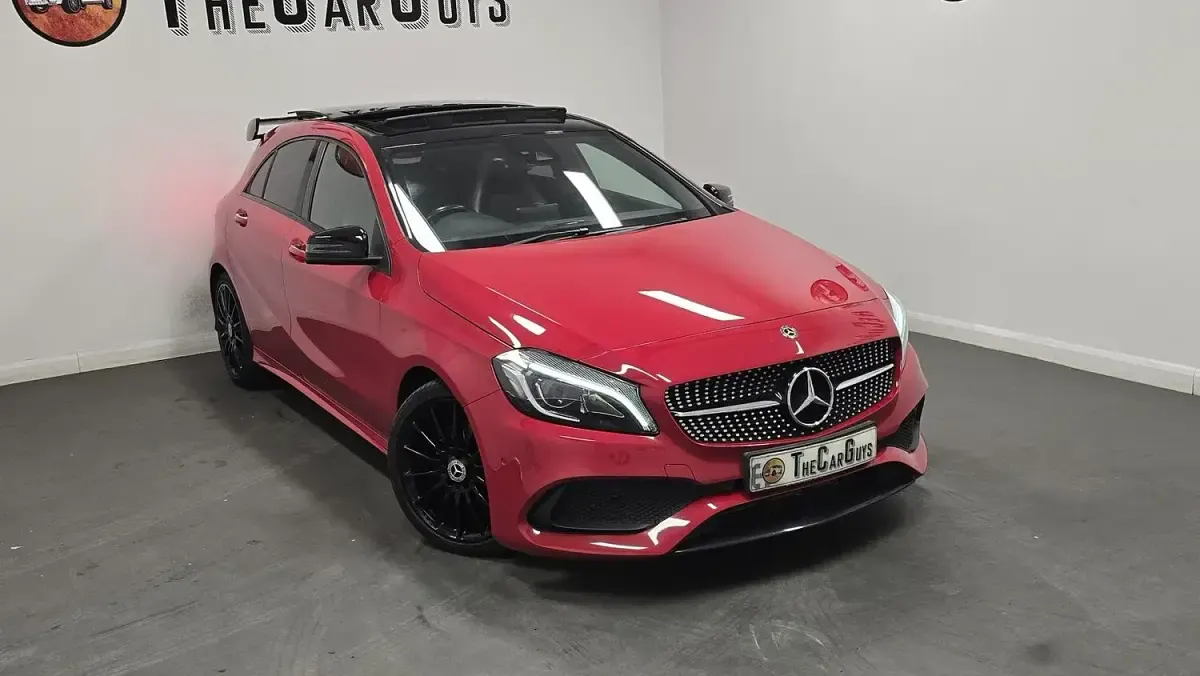 Used Mercedes A200 AMG Line Premium Plus 136 HP (100 kW) 2017 Red Hatchback