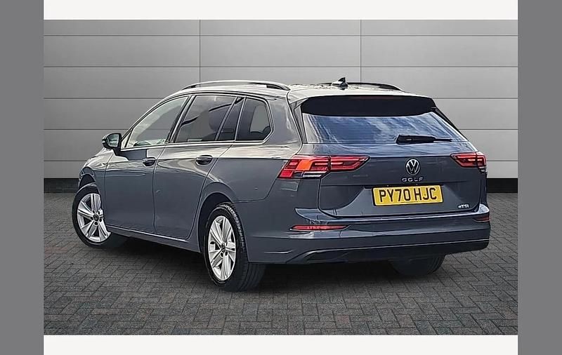 Used VW Golf VIII Life 110 HP (80 kW) 2020 Grey Estate