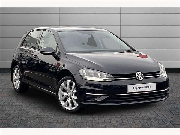 Black Used 2017 VW Golf VII SE Hatchback | £9,350 (Fair price) - Image 1/4